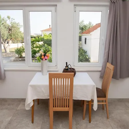 Ferienwohnung Amaryllis Rogoznica  Exterior foto
